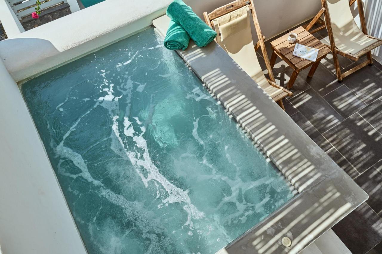 Meltemi Excelsior Suites 佩里萨 外观 照片